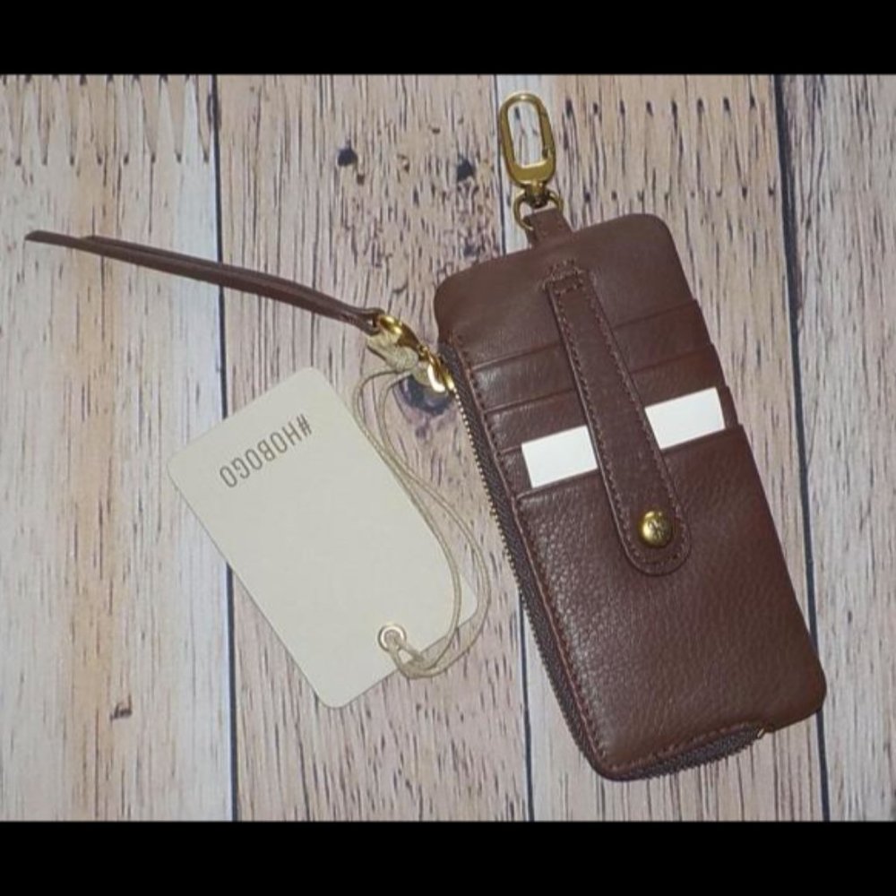 Hobo International Delve Leather Card Holder Wallet Zip Clasp Mahogany NWT $78